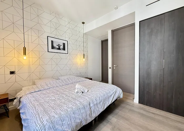 Carre D'or - Luxueux - Vue Apartamento